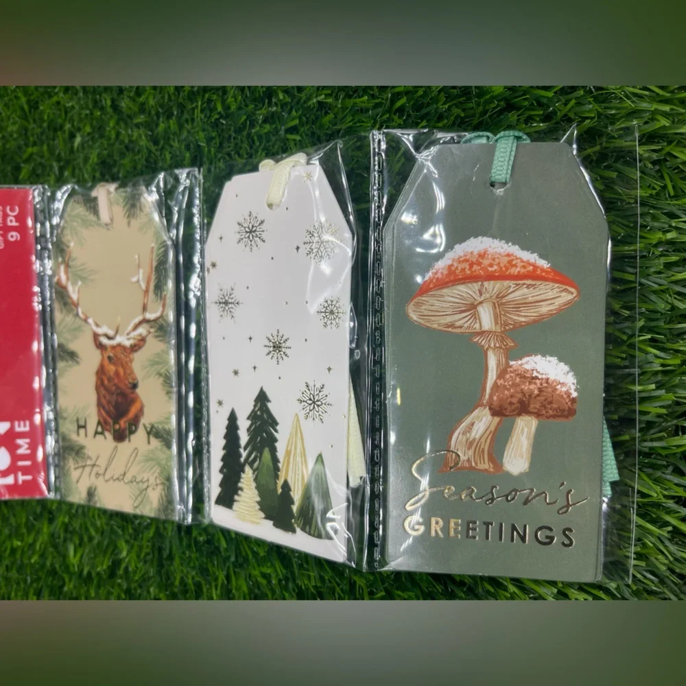 Festive Holiday Gift Tags Set with Mushrooms, 9 Pieces, NWT